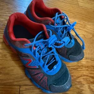 New Balance Red and Blue Sneakers for Performance